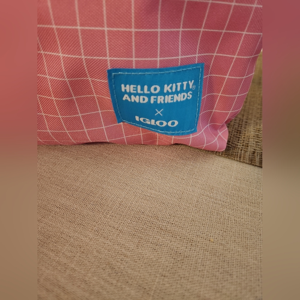Hello Kitty & Friends Mini Backpack Cooler - image 2